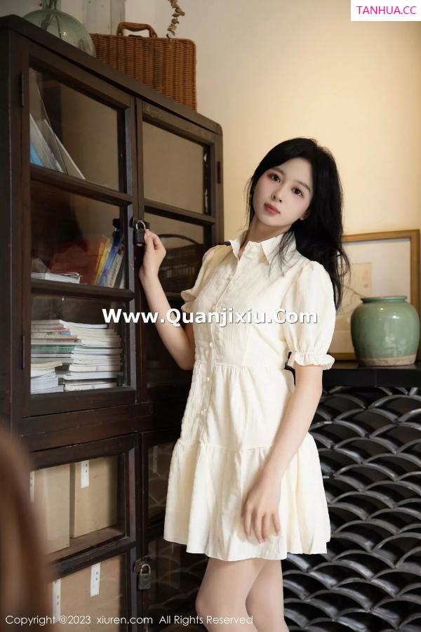 糖豆  [XiuRen]高清写真图 2023.11.30 No.7742 糖豆sisi 清纯美腿第7张图片
